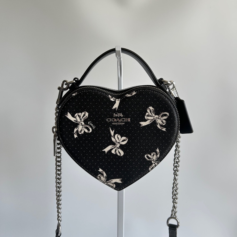 Coach‎ Heart Crossbody Black Bow Print Coated Canvas Bag Excellent